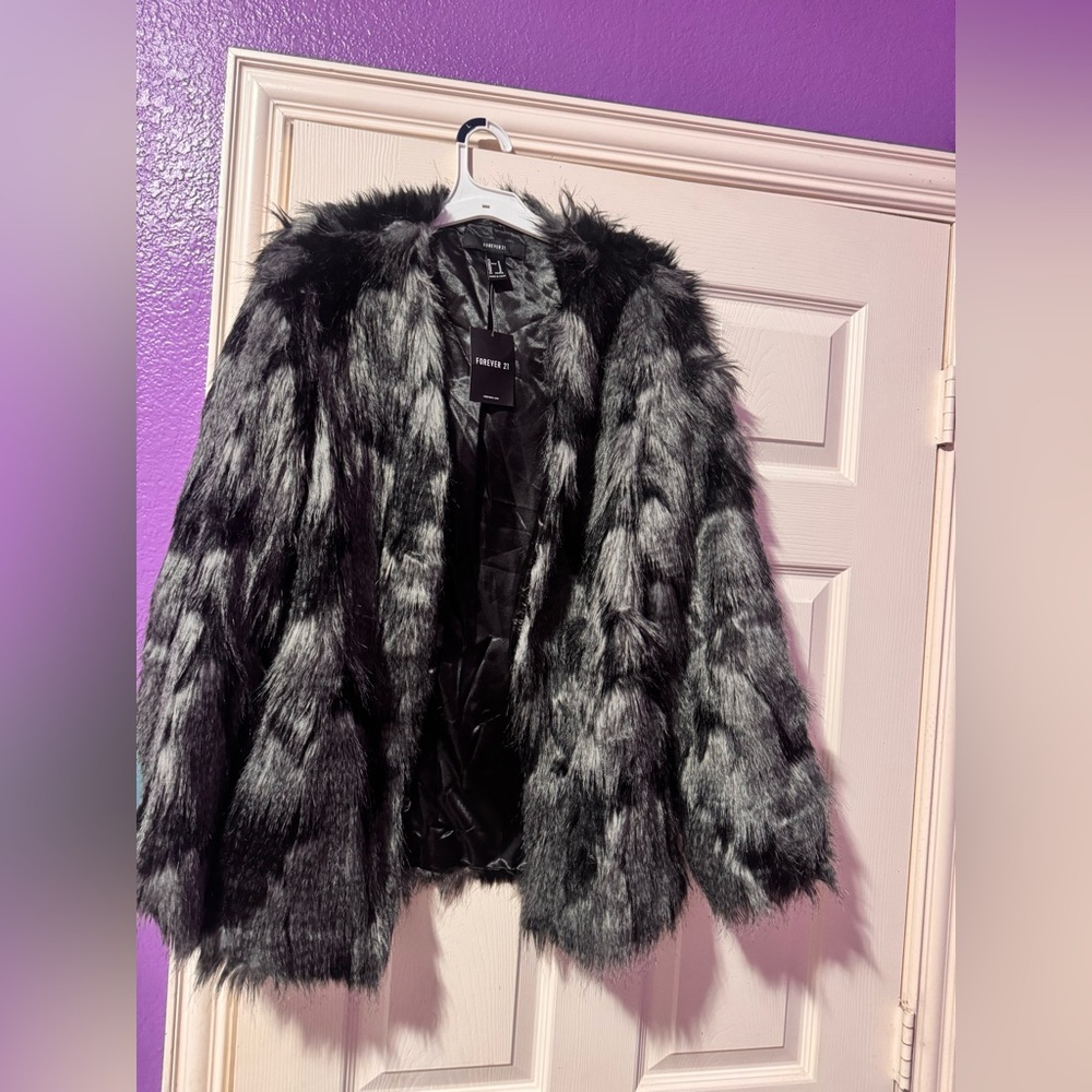 Forever 21 Black and Gray Teddy Jacket